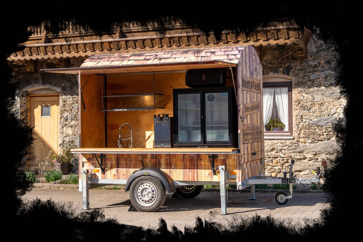 Mobile Bar
